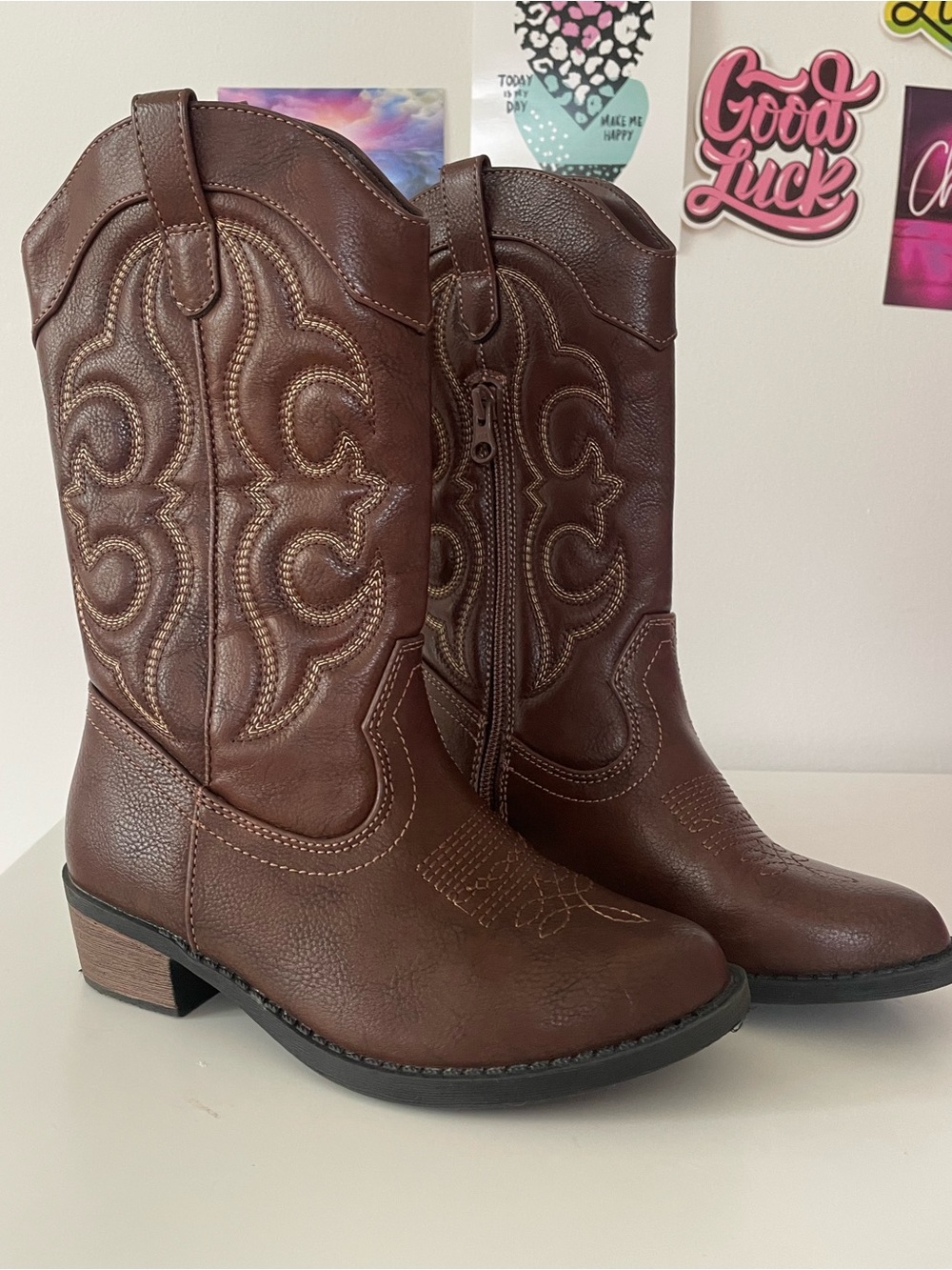 Cat & Jack Girls Brown Cowgirl Boots (size 13)